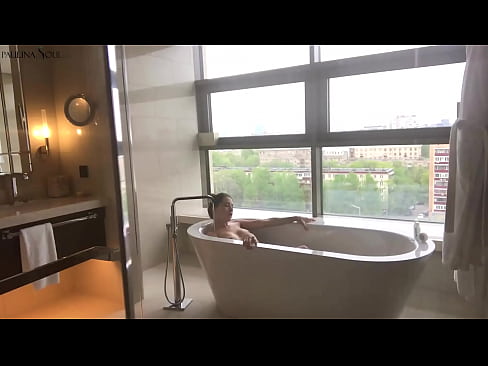 ❤️ Foshnjë e jashtëzakonshme që tund me pasion pidhin e saj në banjë ☑ Porno ruse në sq.hentaibar-com.ru ❌